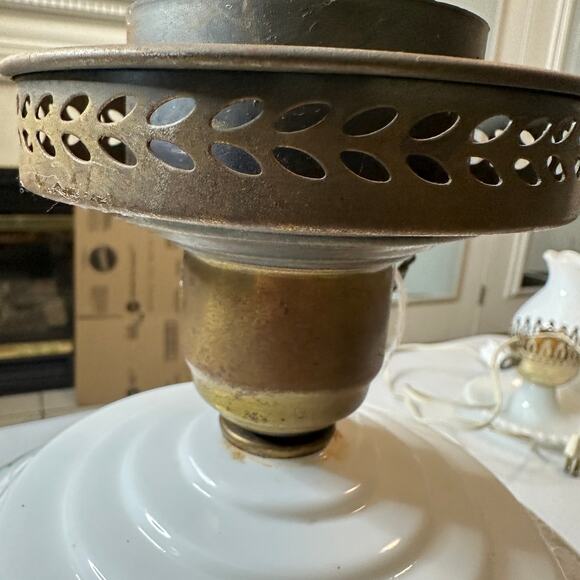 Vintage Gone with the Wind Parlor Hurricane Lamp Milk Glass 3 Way Hand Painted - Picture 12 of 16